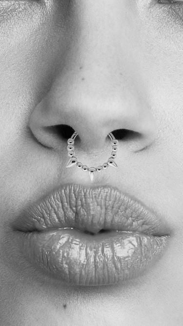 16G Gold Spike Septum Ring Nose Ring Daith Hoop Hinged Clicker Hoop Triple Spikes Septum Clicker Helix Hoop
