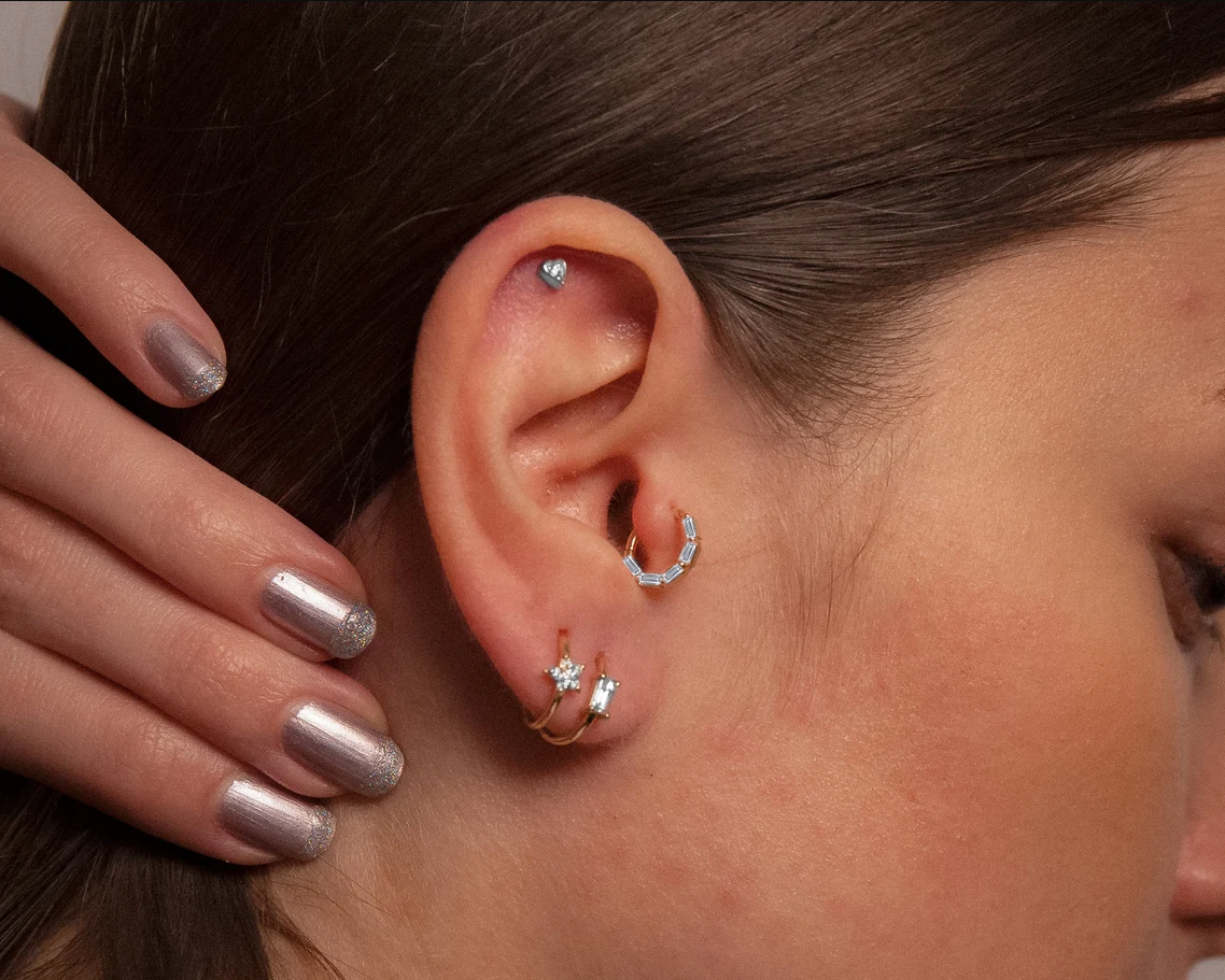 Cartilage Hoop 5 Baguette Cut Diamond Clicker Single Earring  14K Gold