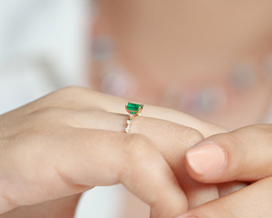 Dainty Ring Emerald Baguette cut with Sprinkled Diamonds 14K Gold | LR00057DE