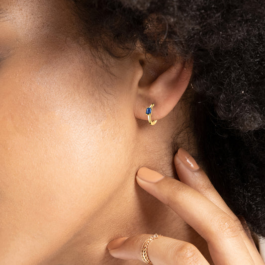 Cartilage Hoop, Baguette Cut Sapphire Earring, 14K Yellow White Rose Solid Gold Earlobe Earring