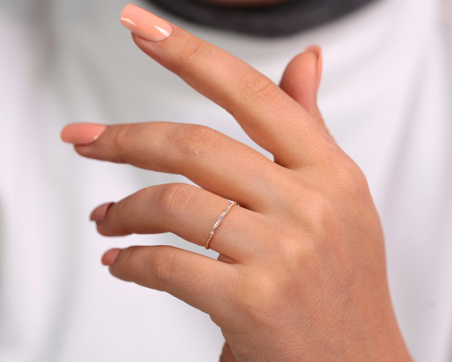 Baguette Cut Diamond Ring with Horizontal Baguette Design Monting 14K