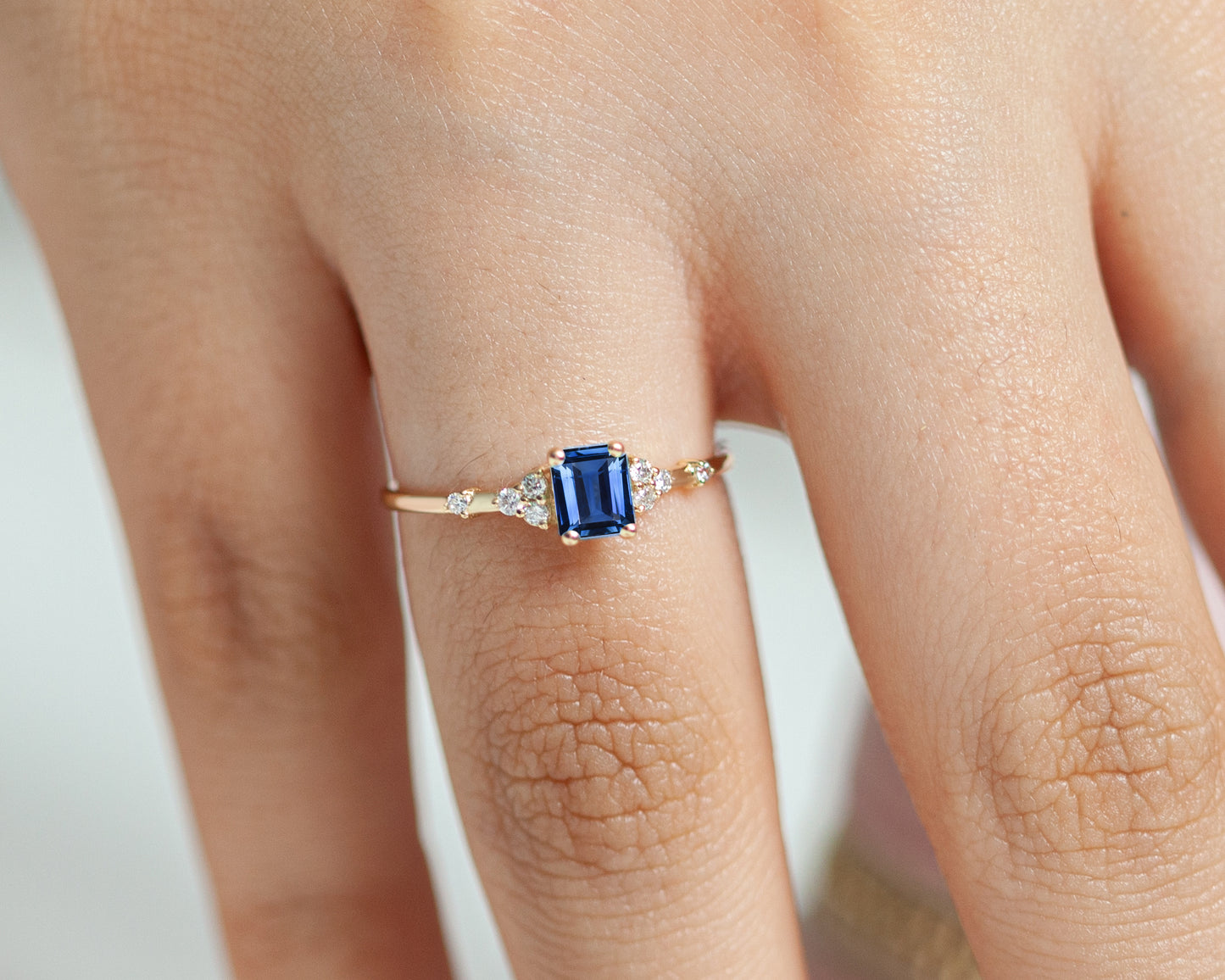 Sapphire with 8 Diamond 14K Solid Gold