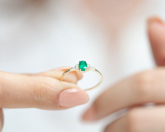 Emerald Oval Cut with Sprinkled Diamonds 14K Solid Yellow Gold Ring